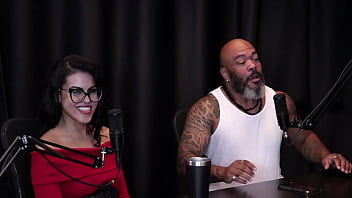 Sua primeira gravação foi um menage se divertiu em uma boate gay e o cliente não pagou pelo programa - jordanna gomes japa jô watch sheer red