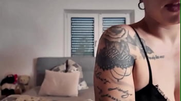Mit meinem dildo habe ich meine p*ssy so hart gef*ckt dass ich vor lust beben musste stell dir ich nehme d