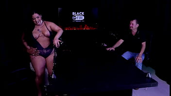 A filha andressa urach foi fodida por um anão tem dado conselhos para a julia fontanelli e as filhas que tem - carlos urach watch sheer red
