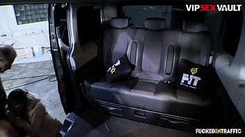 american madam fuck with their driver on car