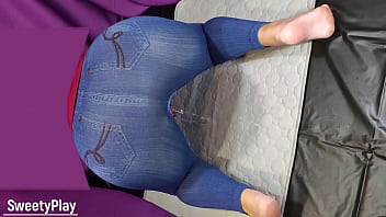 bbw jeans pee masturbation