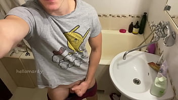 beeg biys hand job in dick