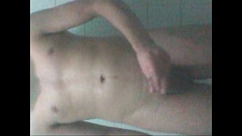 evelyn argentina madura se masturba y pide leche