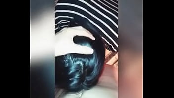 follando a jovencita inocente en short