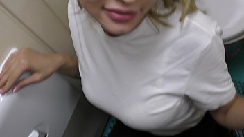 village girl unmarried open toilet in field and fucked her brother in field com