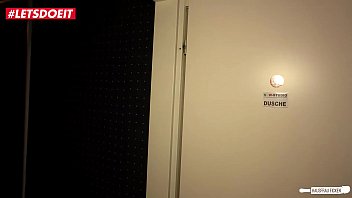 mature wife fucks herself hard when hubby at work