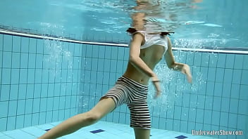 smoking studio 66 girls at anybunny