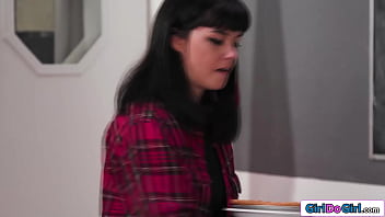 lick pussy under table