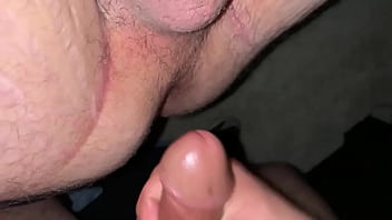 man takes upskirt video on pinay