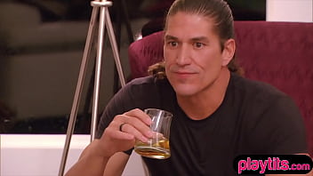 anybunny wife wants to try swinging