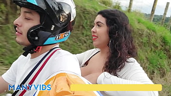 juliana calder n mostrando las tetas porno