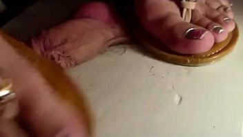 girls sandals trample