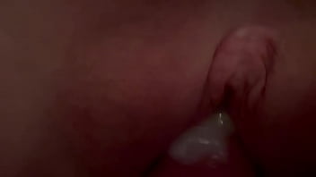 guys pump loads into open pussy