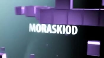 nipple slip in concert