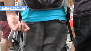 pawg in short shorts