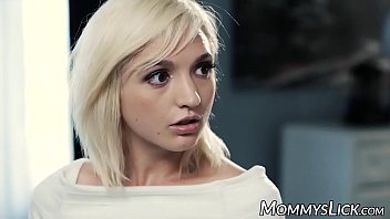lesbian mom fuck her daughter