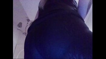 sexey naked nipple suk