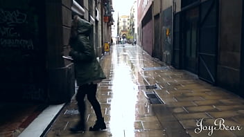 (real homemade xxx)female friend lap dance