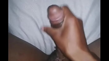 marima mastubando e godando encxorrada
