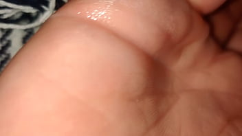 milf mistress wants finger fucking till she cums