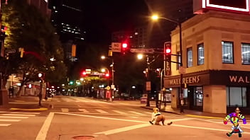 wemon masterbateing in middle of the street