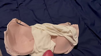 friends take turns jerk off and cum on wife pussy