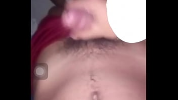 isang anak na babae nag pipinger solo