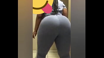 african bbw showing ass hole