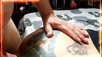 duermo y se aprovecha y me coje el culo virgen