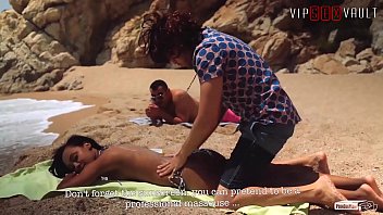 real tourist girl pickedup from beach and fuck