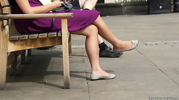 girl shoeplay in flats porn