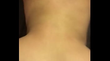 mujer de 50primera vez por el culo grita