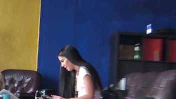 up skirt japan student no panty full size