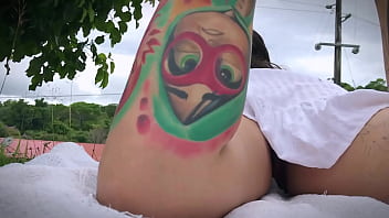 chicas with no panties