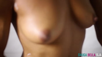 ghetto bitch sucks my dick till i cum