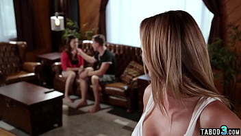 rogue mom seducing teen girls