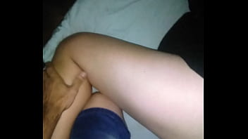 mi novia dejandose tocar