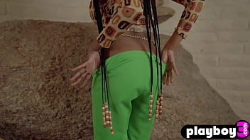 naked women open big ass pussy black