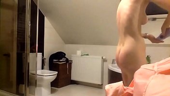 singapore hidden cam girl shower