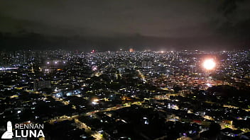 Botando a novinha submissa pra gozar no ano novo em recife ela acabou esguichando no pauzão