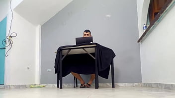 Sensual paja lenta y mamada juego inesperado después del semen