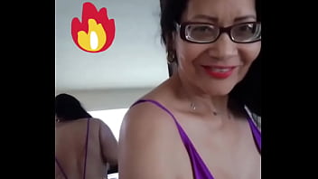 Madura esperando a su seguidor