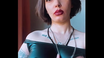 Tu passes ta st valentin avec moi c’est une obligation pas une question