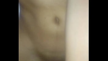 Novinha sentando na piroca