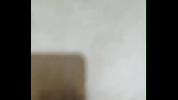 Di luar lagi hujan kebetulan suami sedang pergi keluar kebetulan tetangga main kerumah