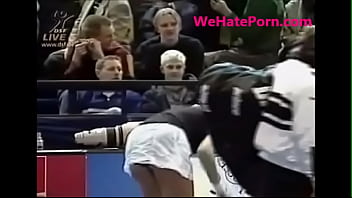A collection of 90s sports oops upskirt moments