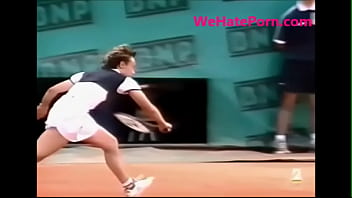 A collection of 90s sports oops upskirt moments