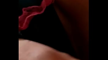 Esta chica de 18 años esta muy caliente