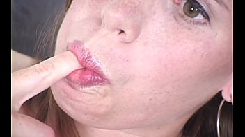 Red honey sucking cock has never been sweeter