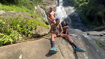 Bastidores e vídeo amador com a pretinha de veja como que é um bastidores completo no red e no cher